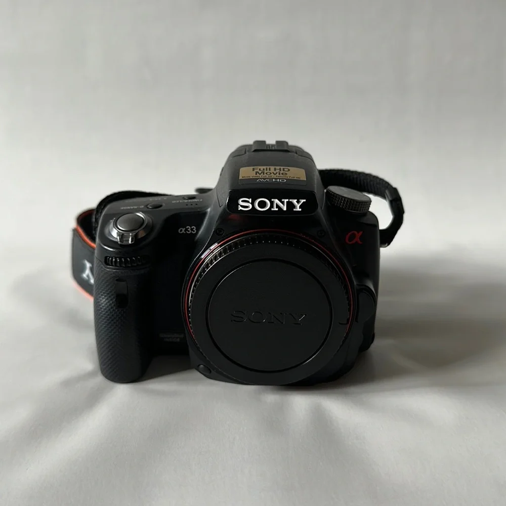 Sony Alpha SLT-A33 Digital Camera Plus Accessories
